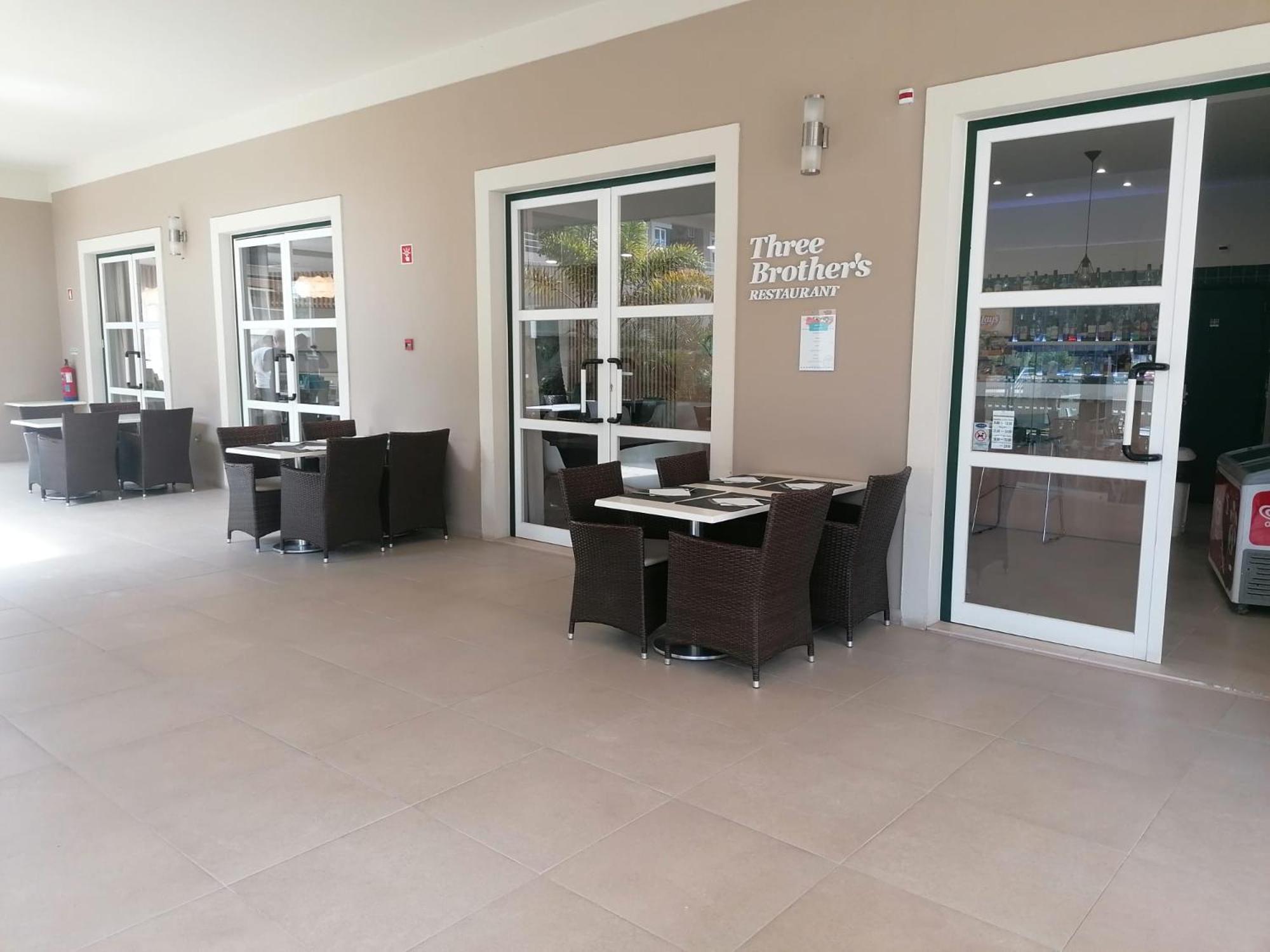 Alvor - Vitors Plaza Apartamento ปอร์ติเมา ภายนอก รูปภาพ