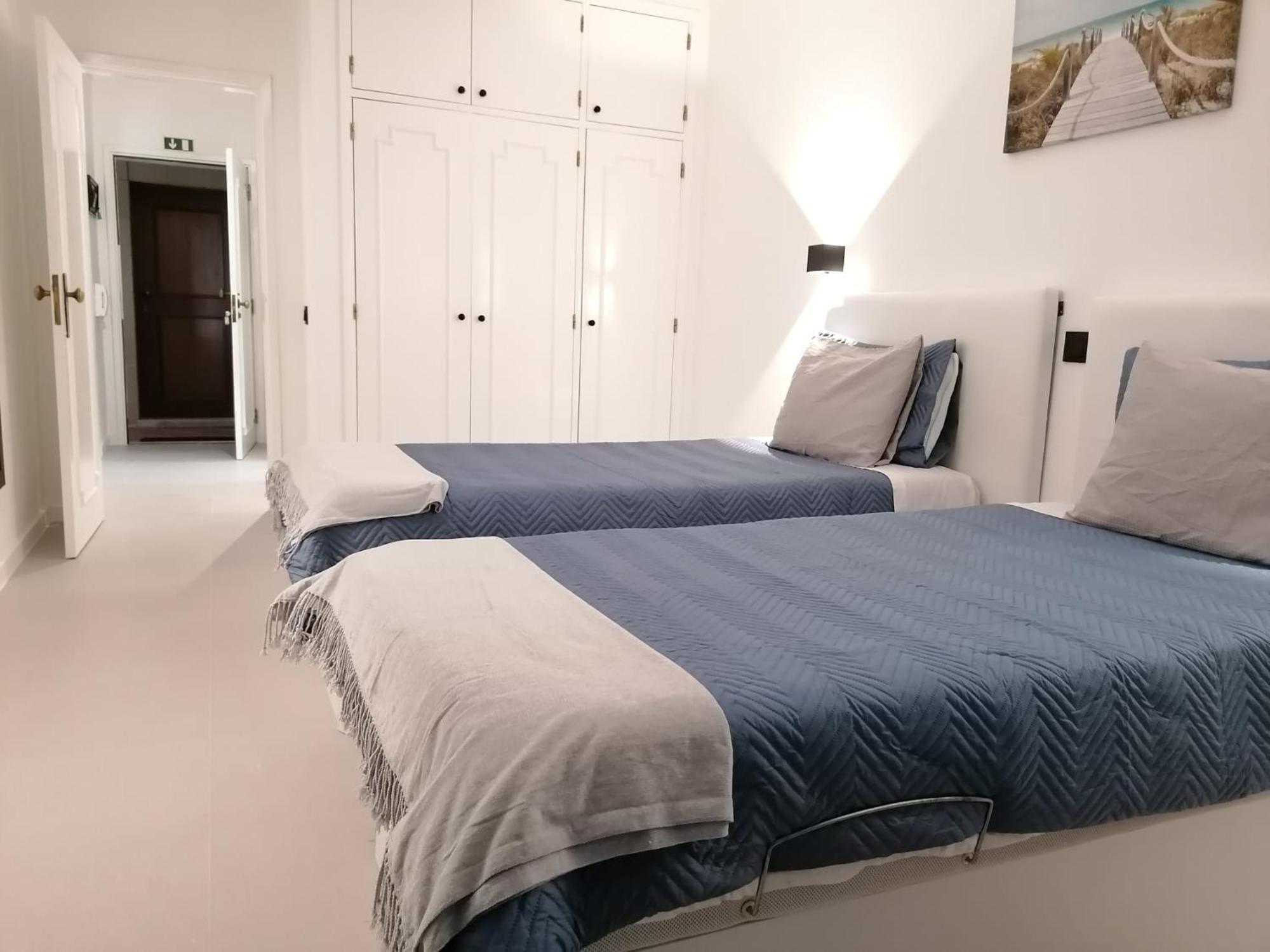 Alvor - Vitors Plaza Apartamento ปอร์ติเมา ภายนอก รูปภาพ