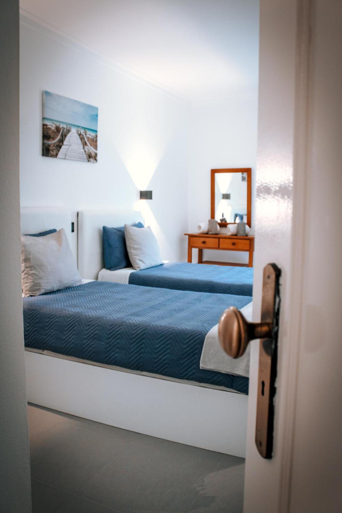 Alvor - Vitors Plaza Apartamento ปอร์ติเมา ภายนอก รูปภาพ