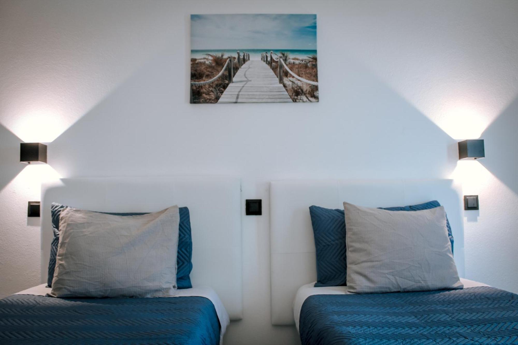 Alvor - Vitors Plaza Apartamento ปอร์ติเมา ภายนอก รูปภาพ