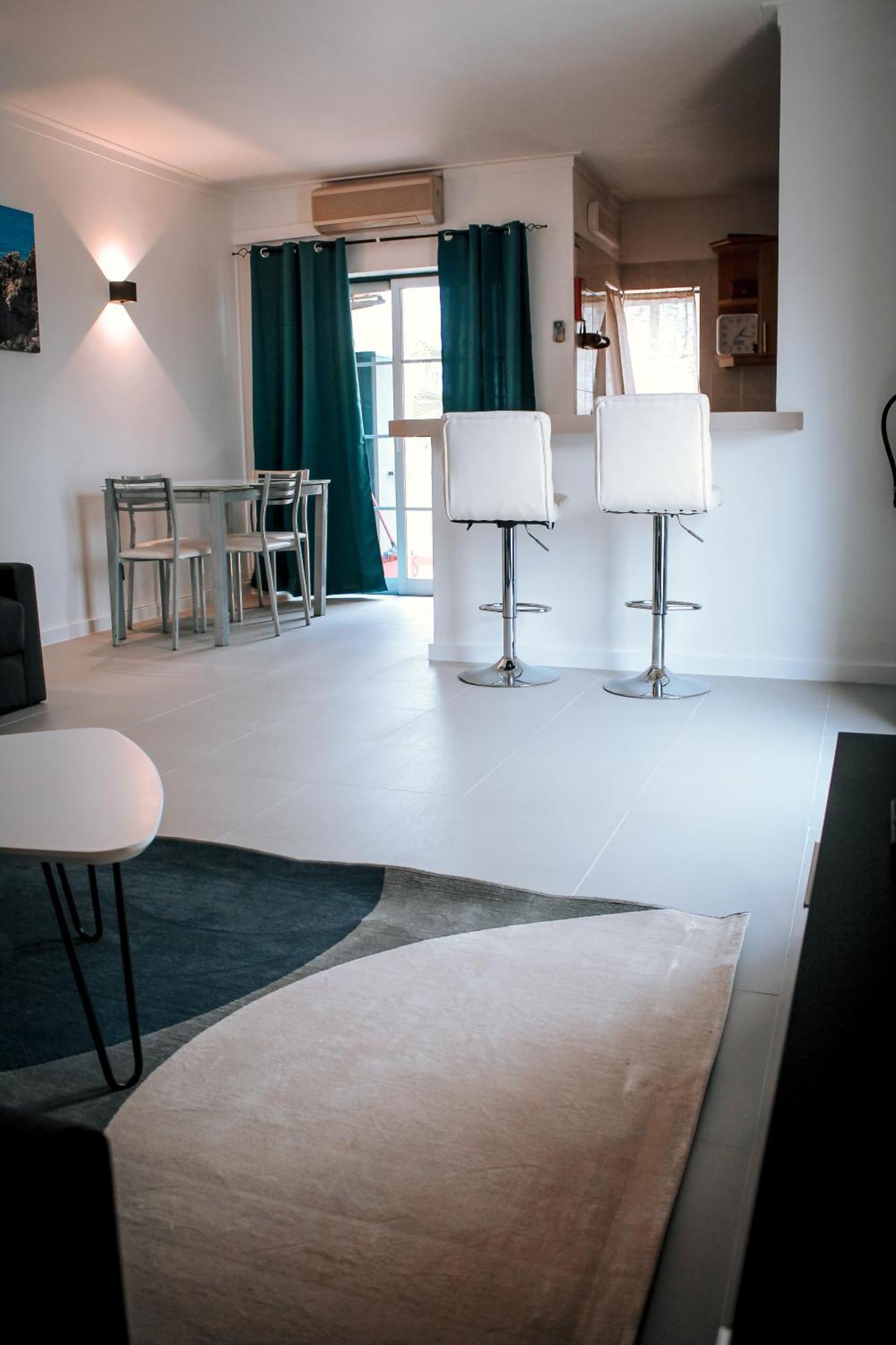Alvor - Vitors Plaza Apartamento ปอร์ติเมา ภายนอก รูปภาพ